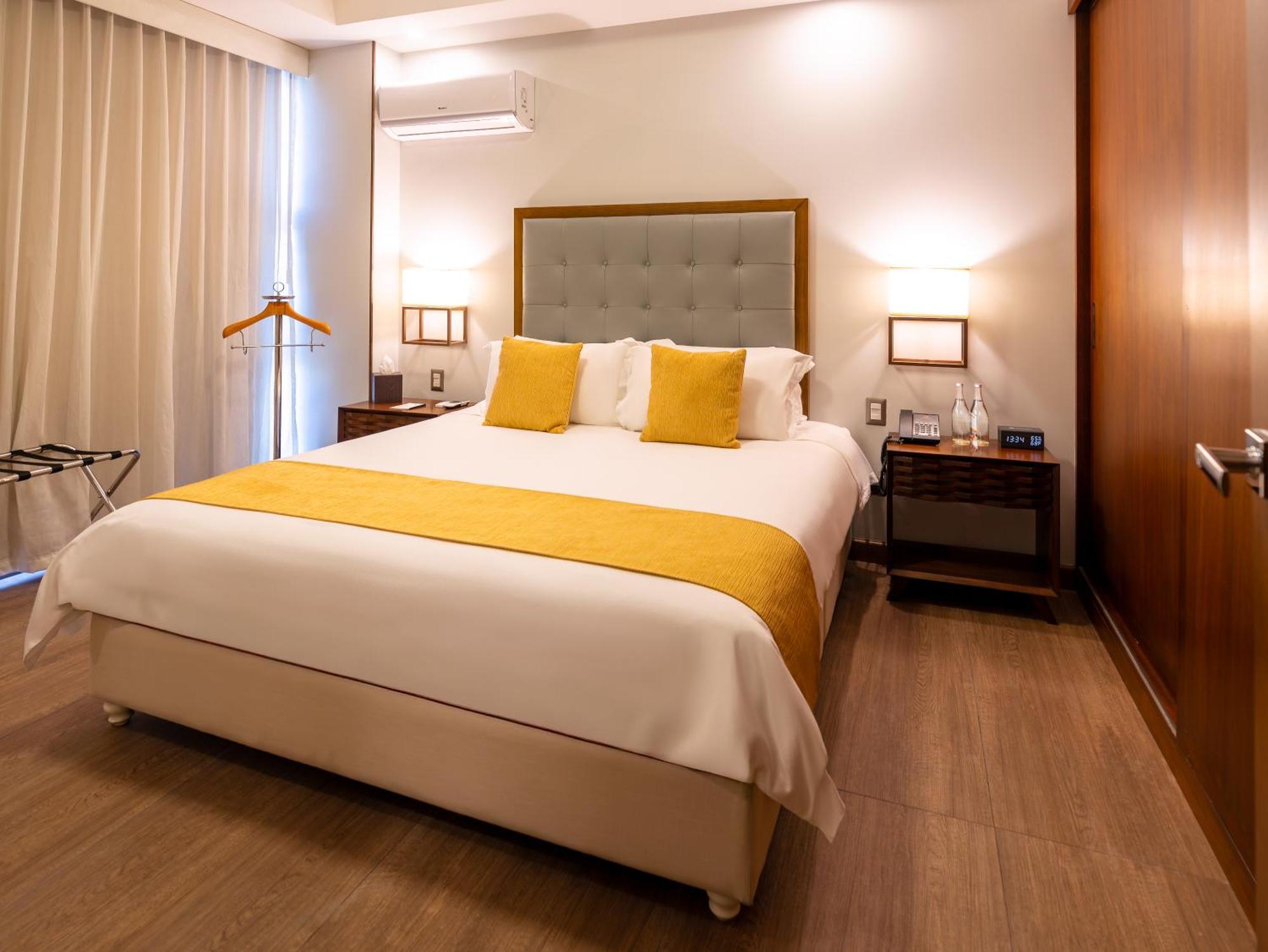 Hotel Vista Quince Guatemalaváros Kültér fotó